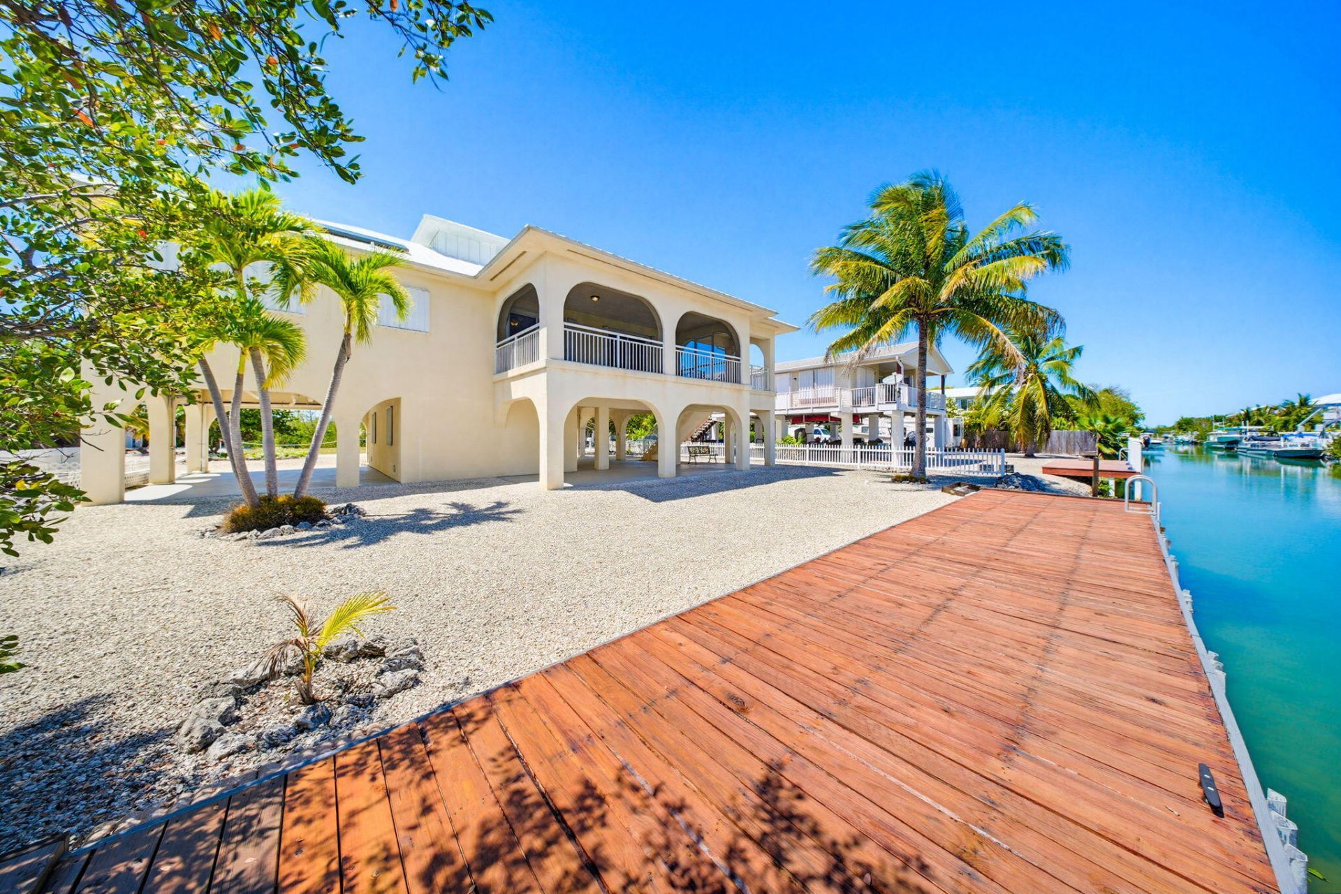 17286 Jamaica Lane, Sugarloaf, FL 33042 Photo