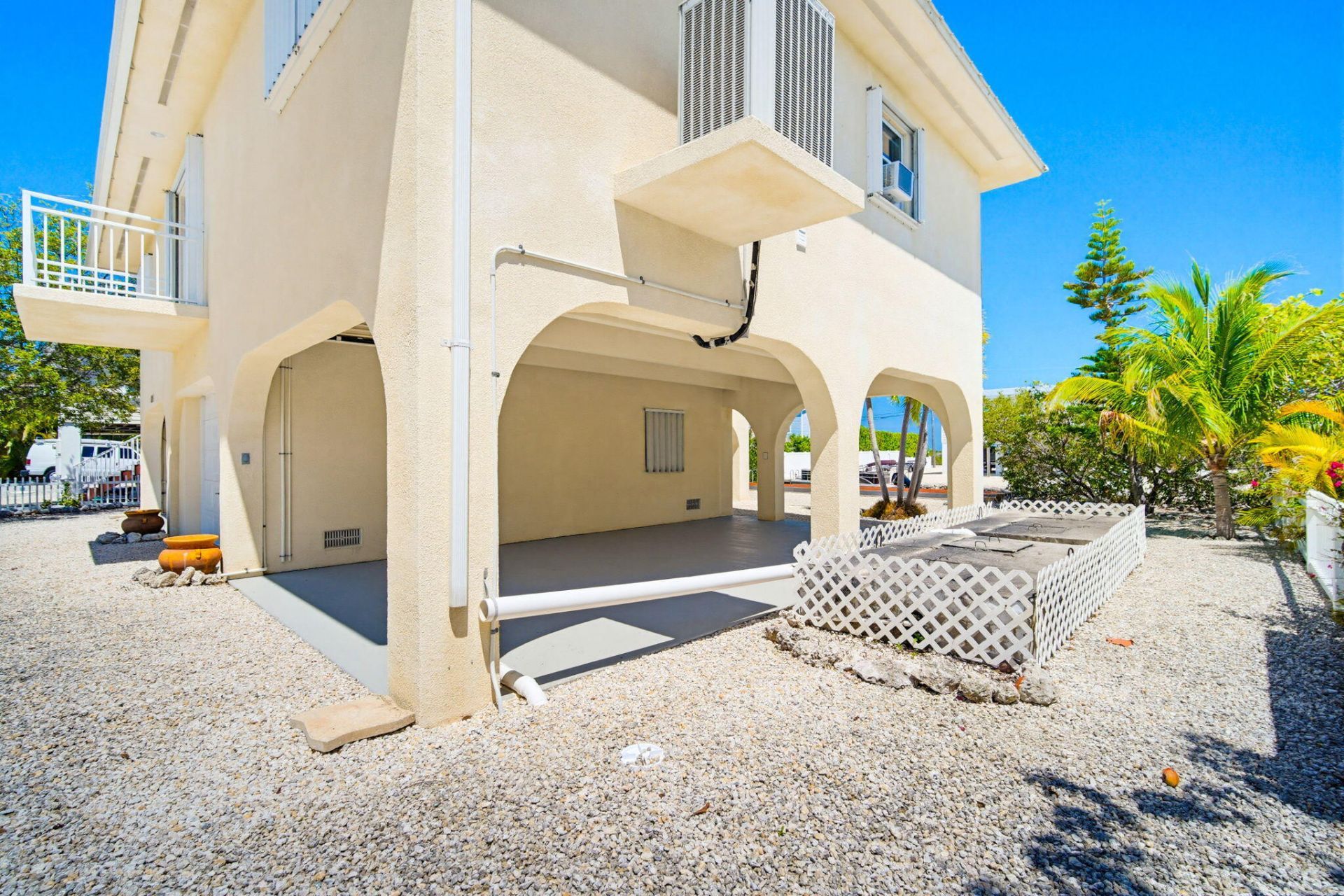 17286 Jamaica Lane, Sugarloaf, FL 33042 Photo