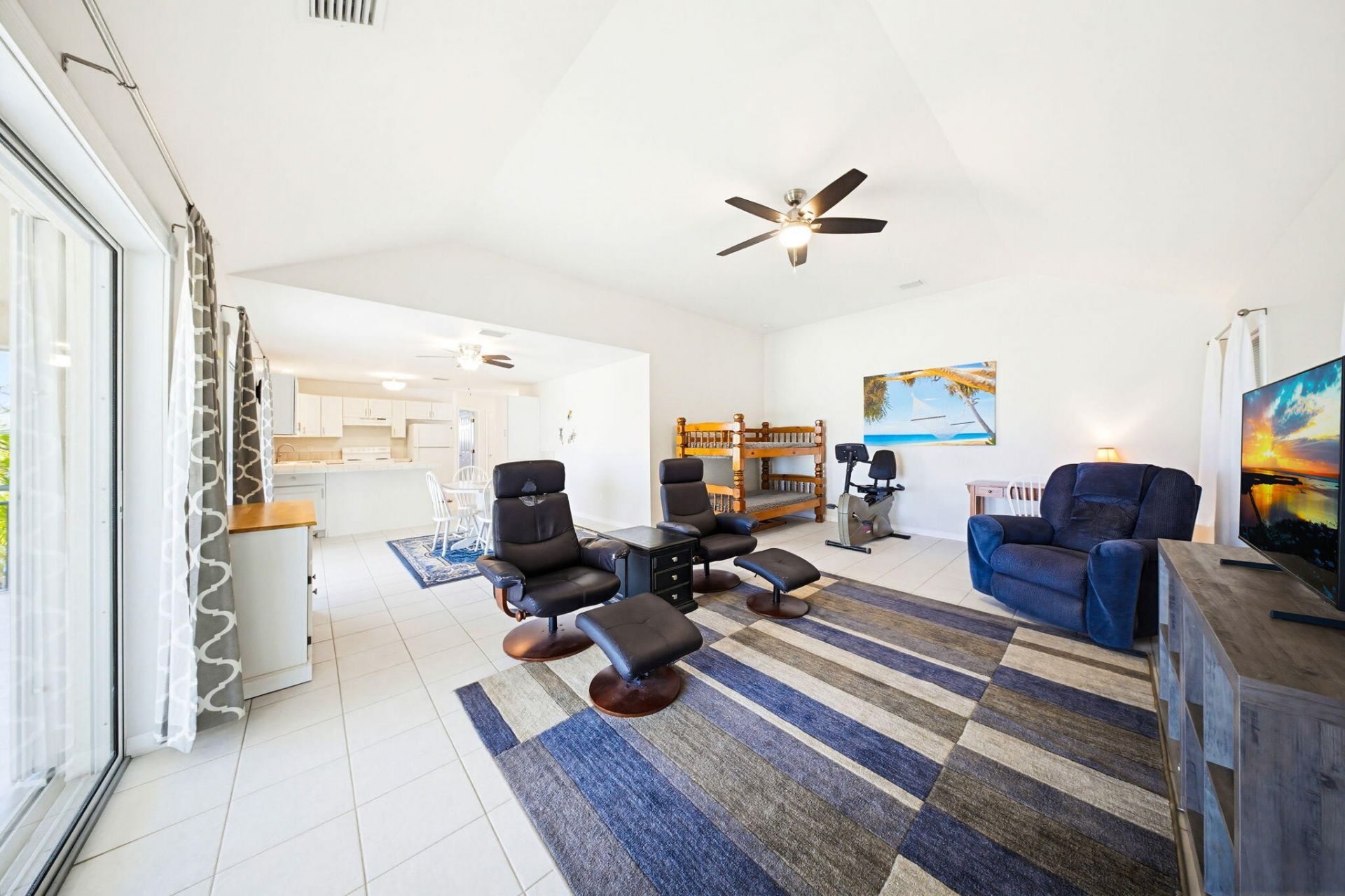 17286 Jamaica Lane, Sugarloaf, FL 33042 Photo