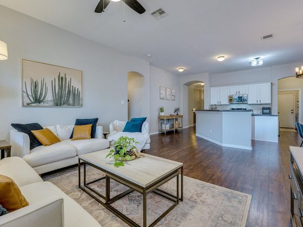 2985 Overland ST, Round Rock, TX 78681