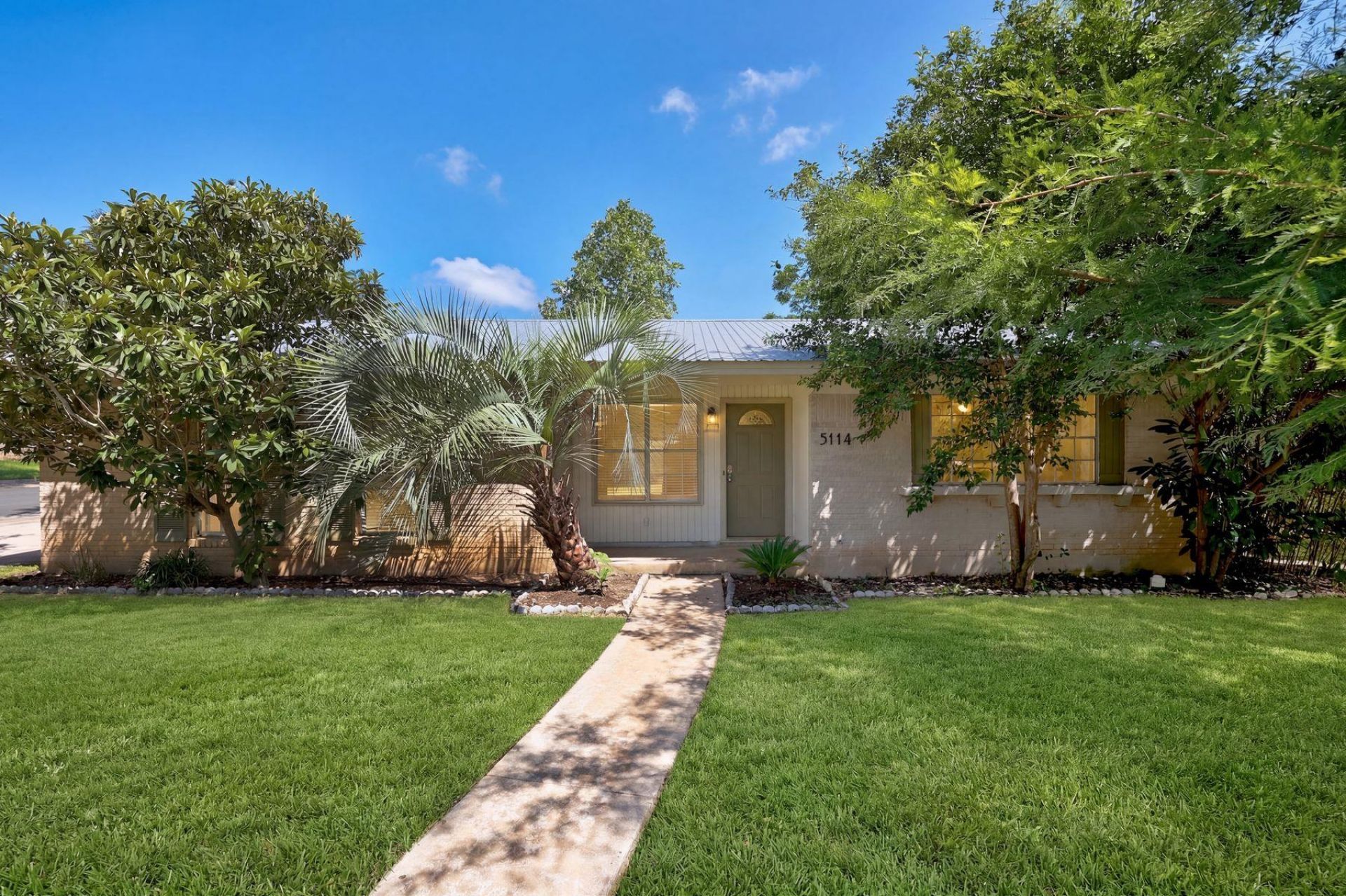 5114 Emerald Forest Dr , Austin, TX 78745 Main Photo