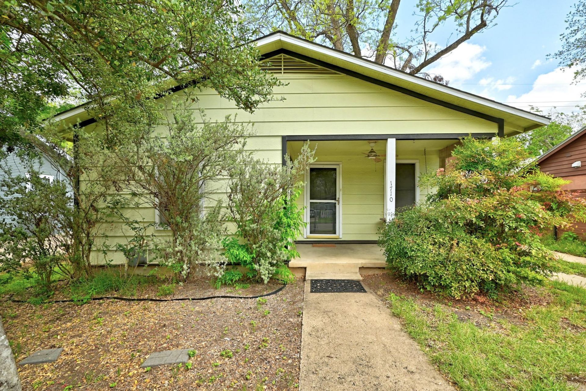 1710 Holly St , Austin, TX 78702 Main Photo
