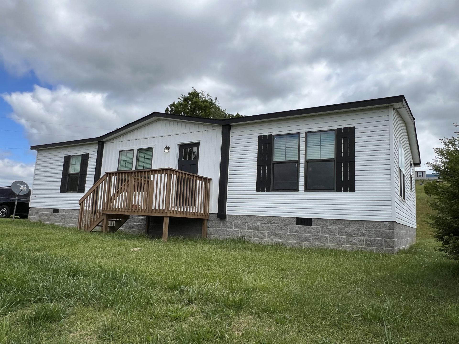 31 Dean Lane, Gray, KY 40734