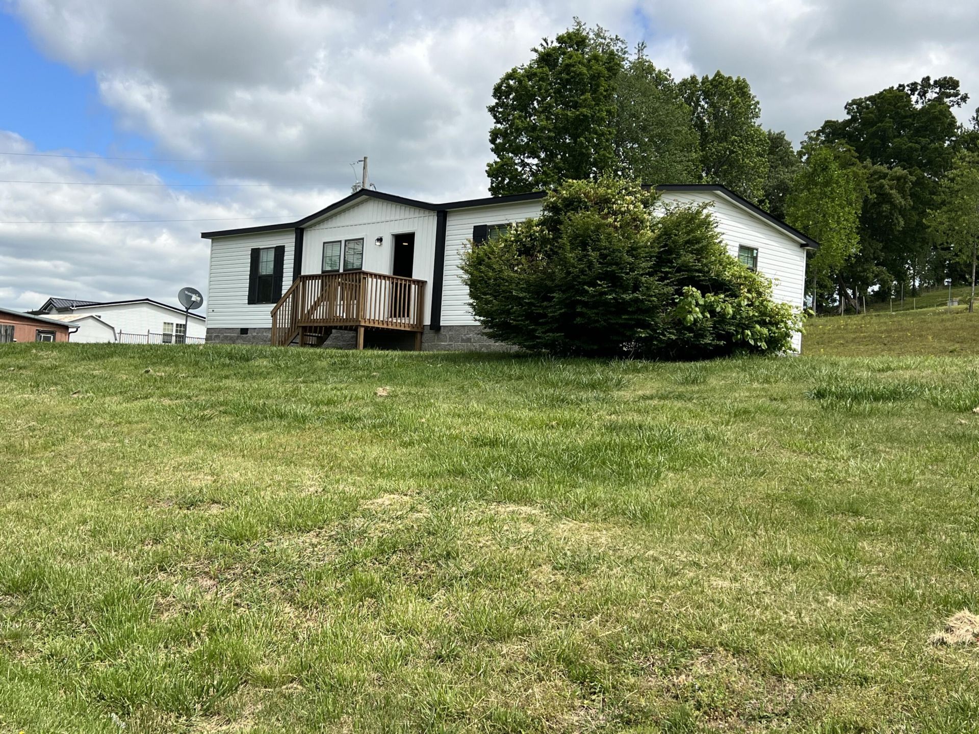 31 Dean Lane, Gray, KY 40734 Main Photo