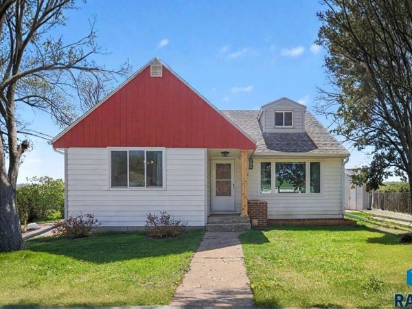 1605 E Russell St, Sioux Falls, SD 57103