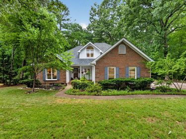 121 Light Falls Drive, Wake Forest, NC 27587