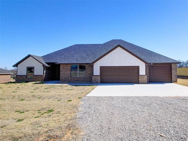 15957 Pecan Road, McLoud, OK 74851