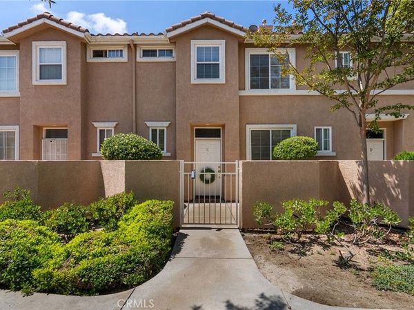 25554 Schubert, Unit C, Stevenson Ranch, CA 91381
