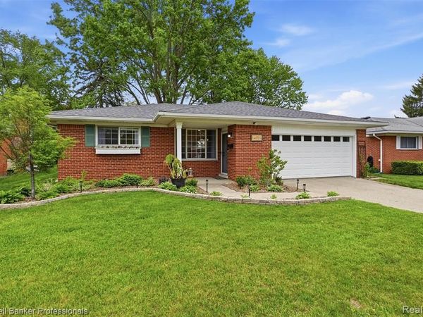 14954 Norman Street, Livonia, MI 48154
