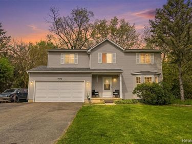 9293 Wildwood Lake Drive, Northfield Twp, MI 48189