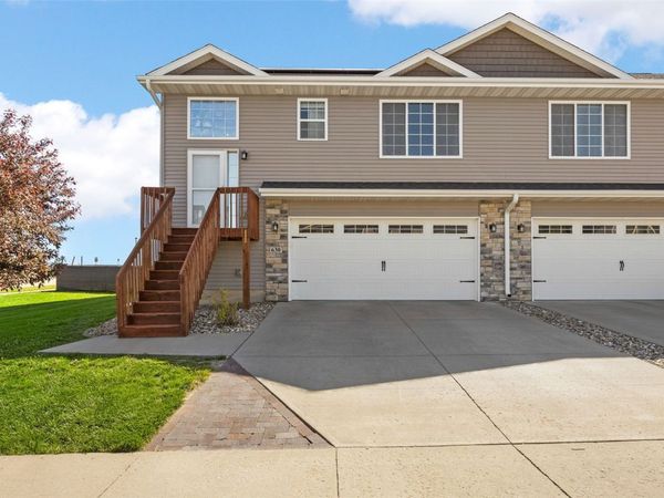 630 Doe Avenue , Tiffin, IA 52340