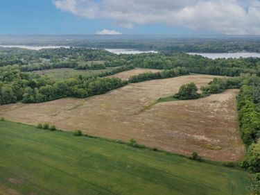 Acres North Shore Road, Hillsboro, OH 45133