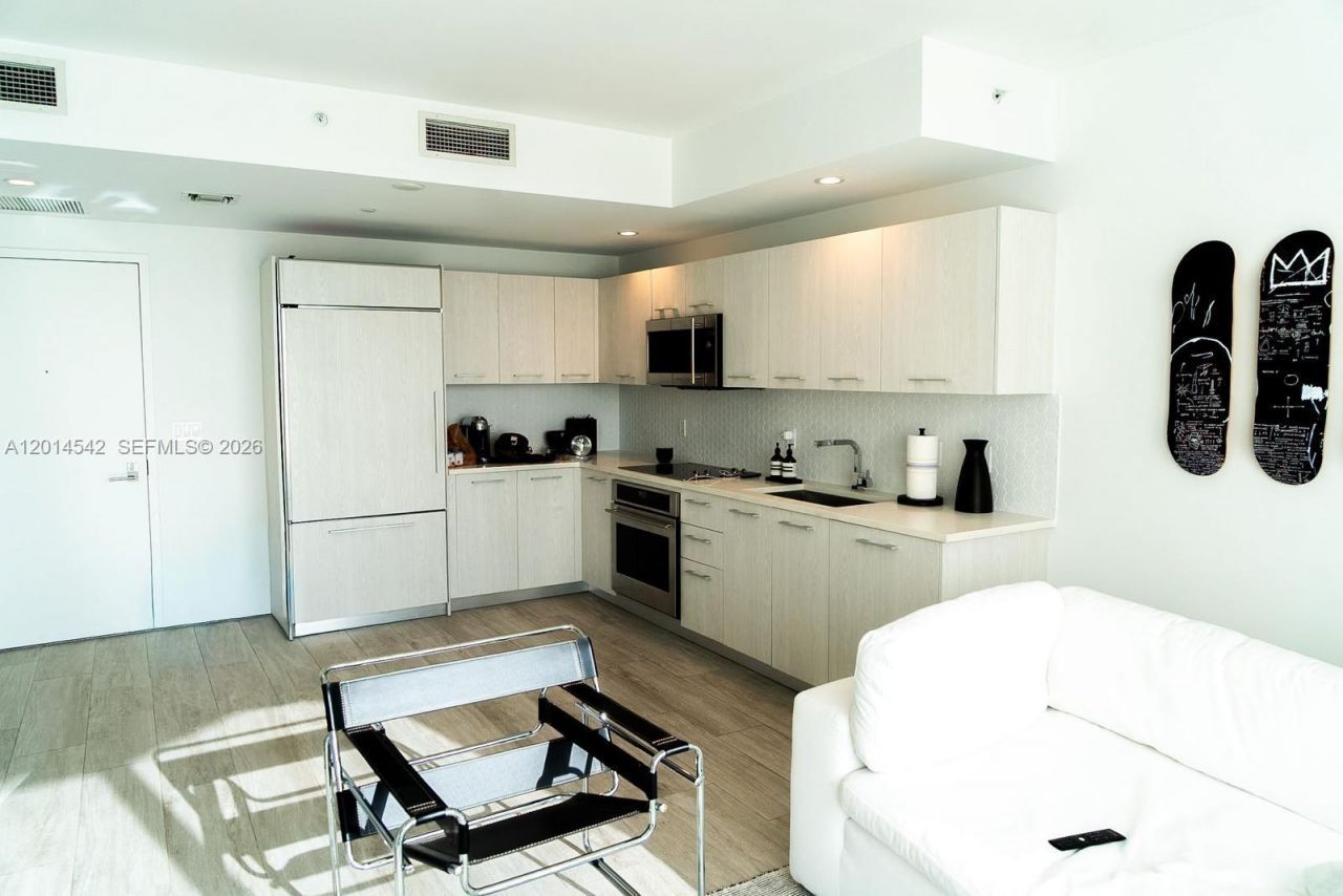 55 SW 9th St , Unit 3607, Miami, FL 33130 Photo