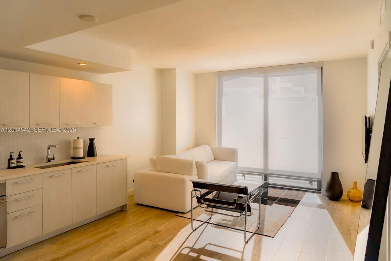 55 SW 9th St , Unit 3607, Miami, FL 33130 Photo