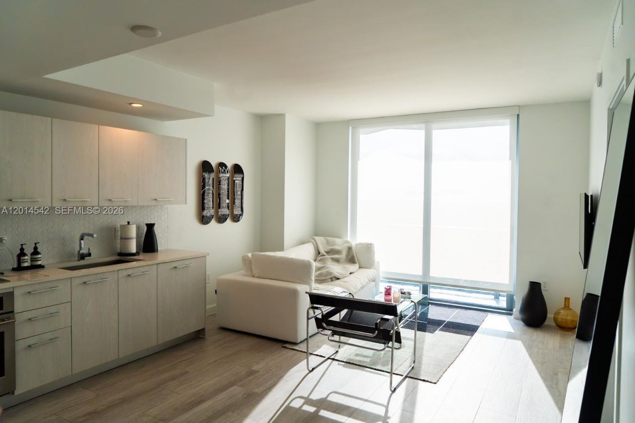 55 SW 9th St , Unit 3607, Miami, FL 33130 Photo