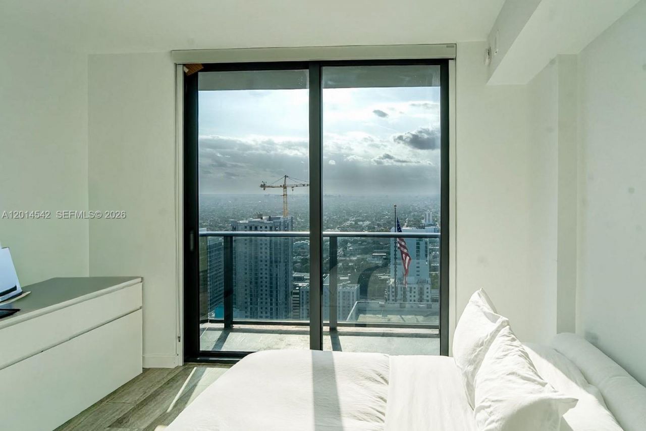 55 SW 9th St , Unit 3607, Miami, FL 33130 Photo