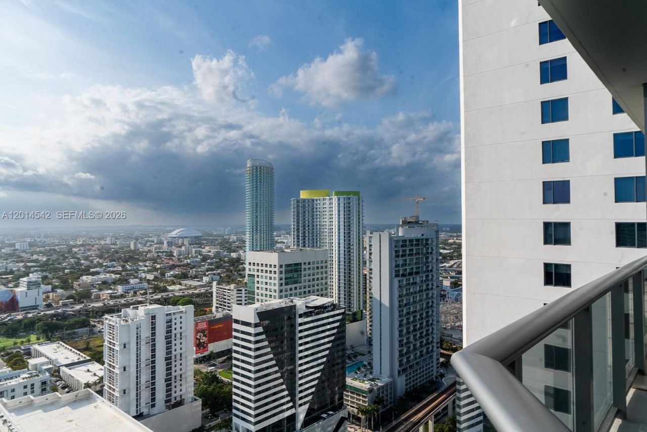 55 SW 9th St , Unit 3607, Miami, FL 33130 Photo