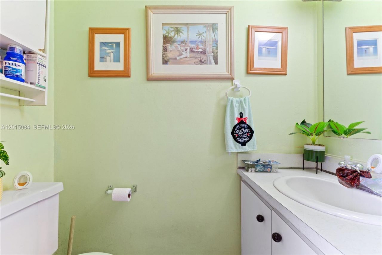 606 NW 107th Ave , Unit 9B, Miami, FL 33172 Photo