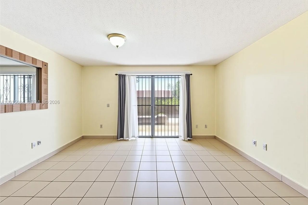 606 NW 107th Ave , Unit 9B, Miami, FL 33172 Photo