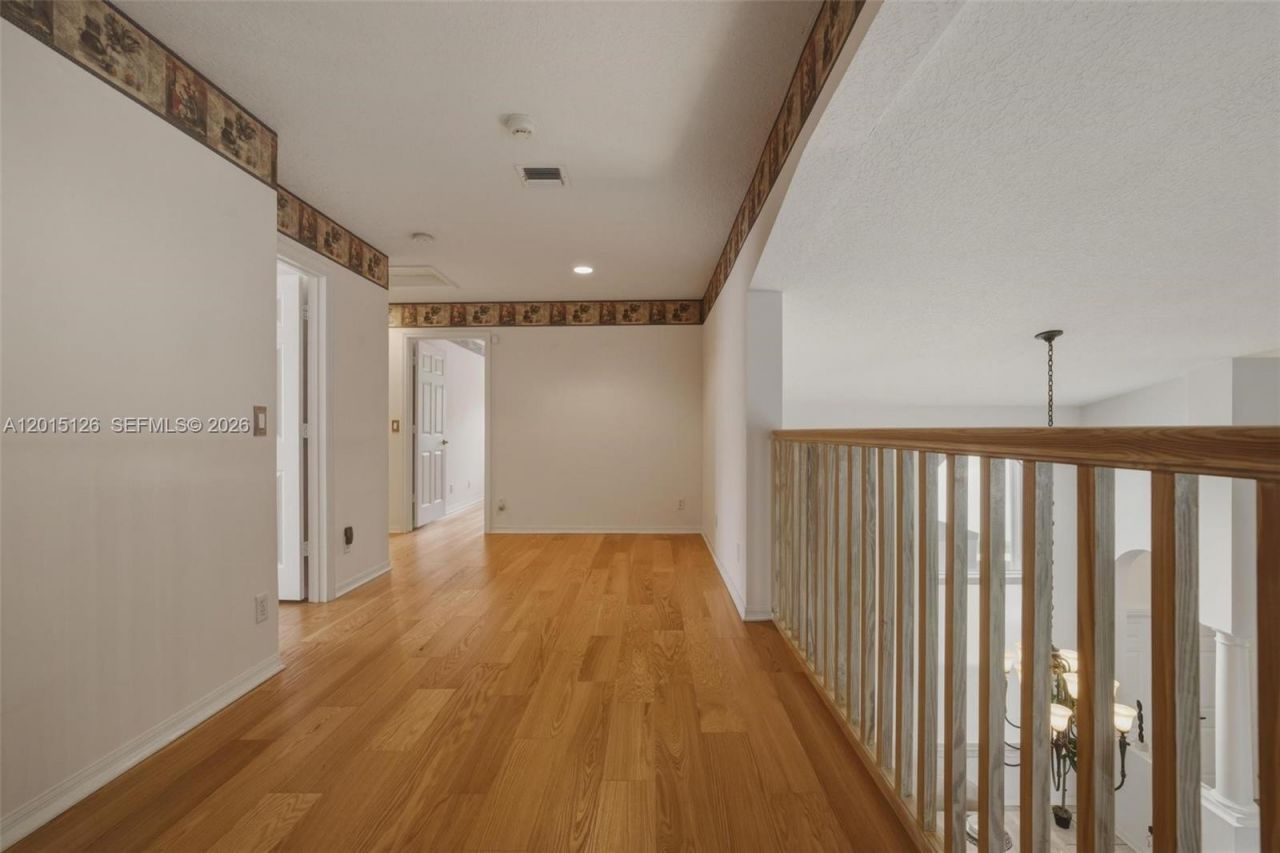 2099 NW 126th Ave, Pembroke Pines, FL 33028 Photo