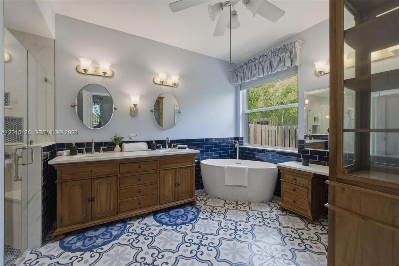 2099 NW 126th Ave, Pembroke Pines, FL 33028 Photo