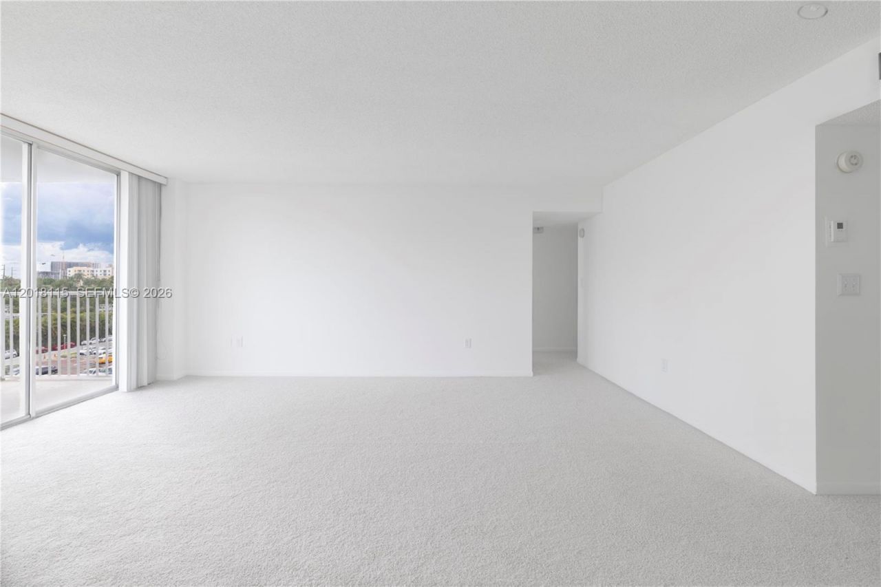 2851 NE 183rd St, Unit 504E, Aventura, FL 33160 Photo