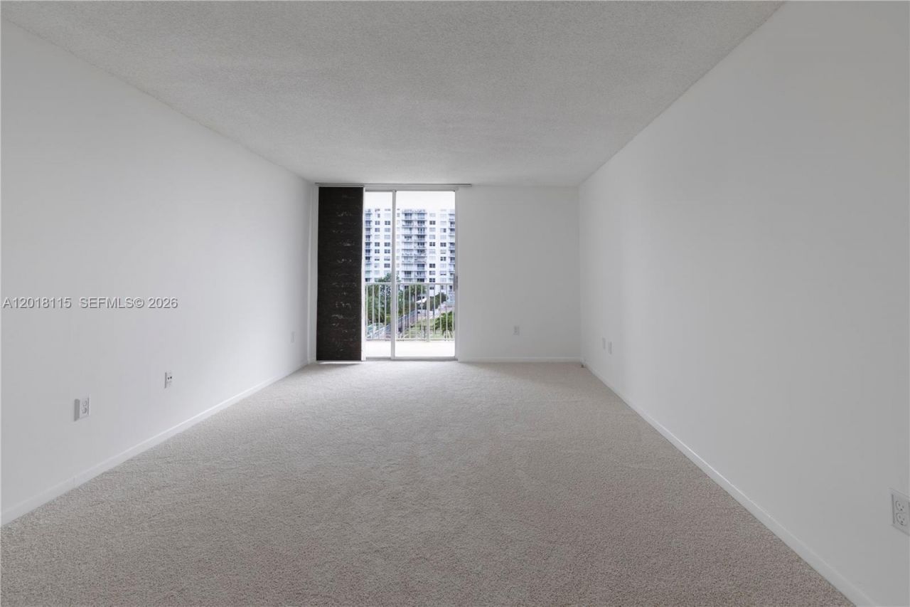 2851 NE 183rd St, Unit 504E, Aventura, FL 33160 Photo