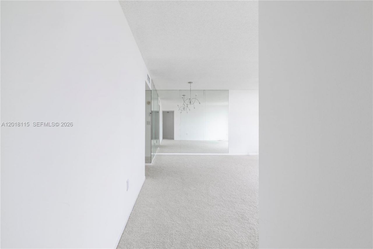2851 NE 183rd St, Unit 504E, Aventura, FL 33160 Photo