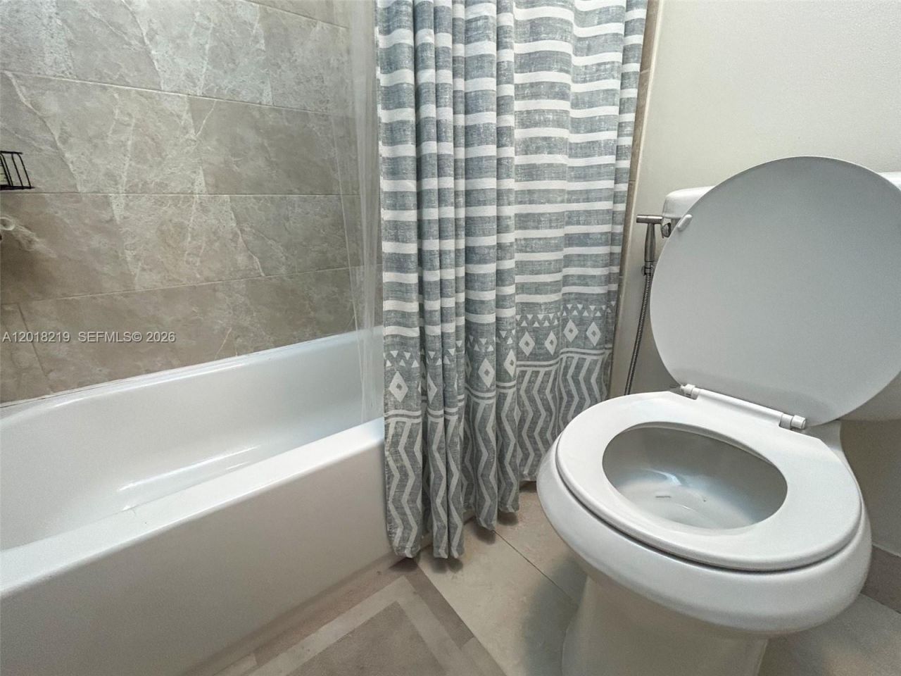 2042 Madeira Dr, Weston, FL 33327 Photo