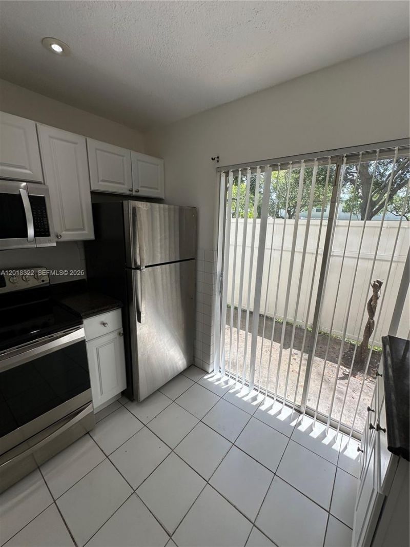 3005 NW 5th Ter , Unit 2, Pompano Beach, FL 33064 Photo
