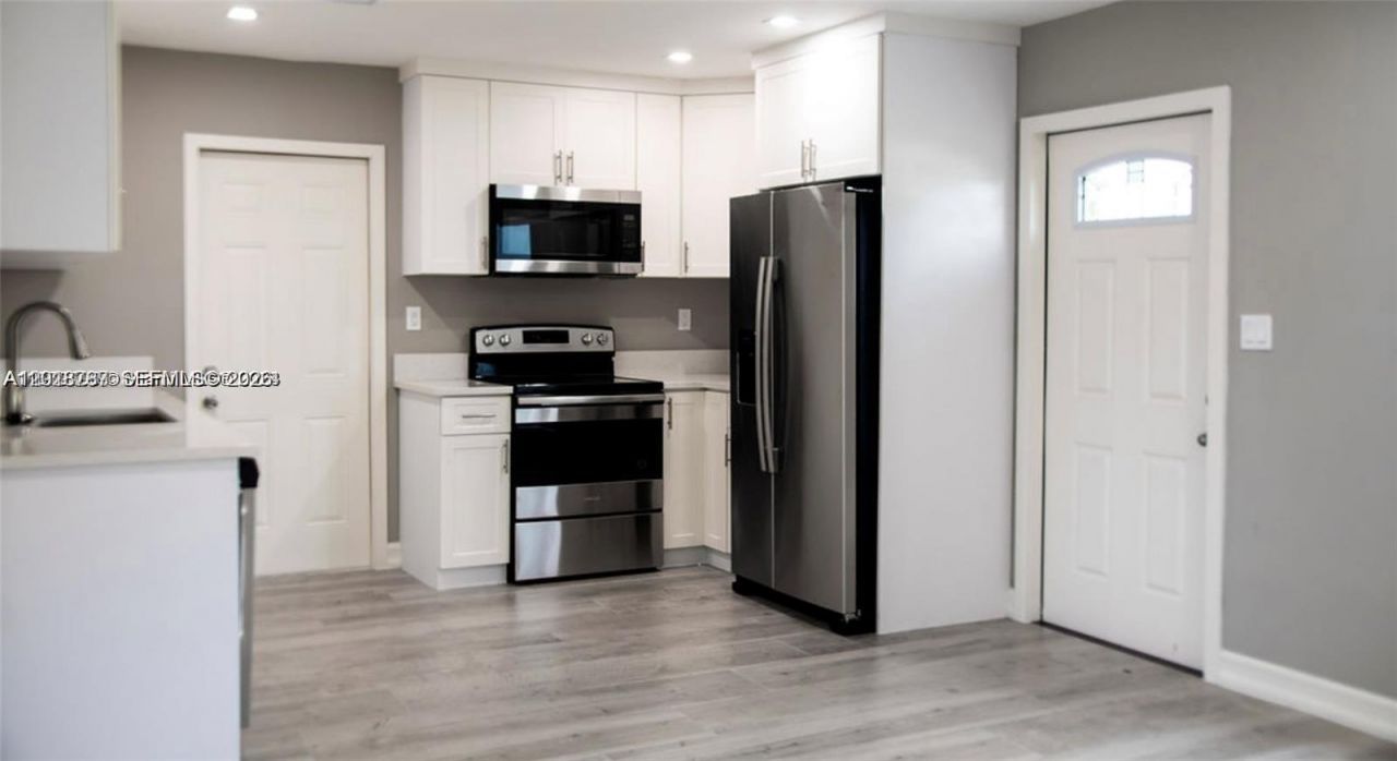 1881 NW 5th Ter, Unit 1881, Pompano Beach, FL 33060 Photo