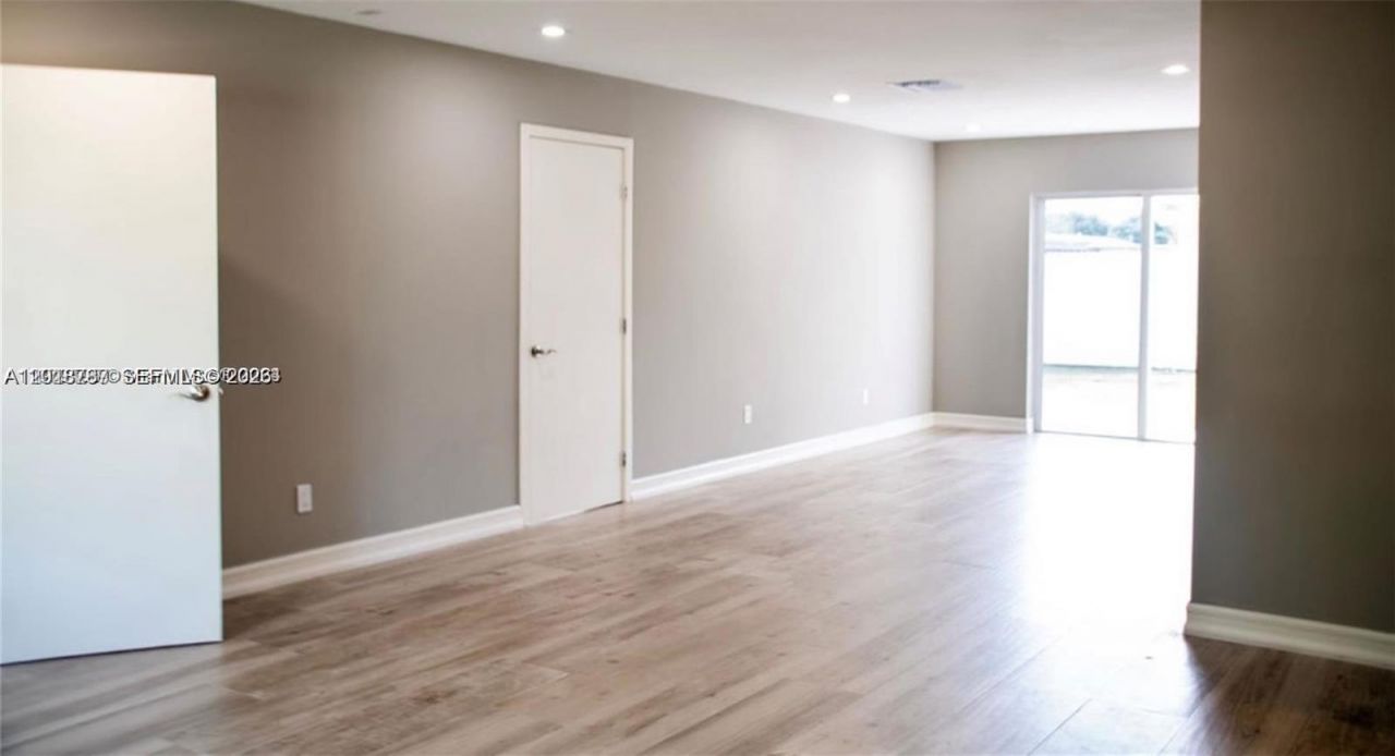 1881 NW 5th Ter, Unit 1881, Pompano Beach, FL 33060 Photo