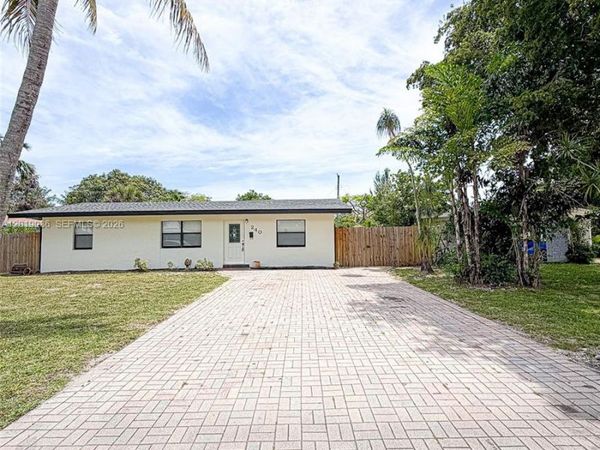 240 NW 36th St, Oakland Park, FL 33309