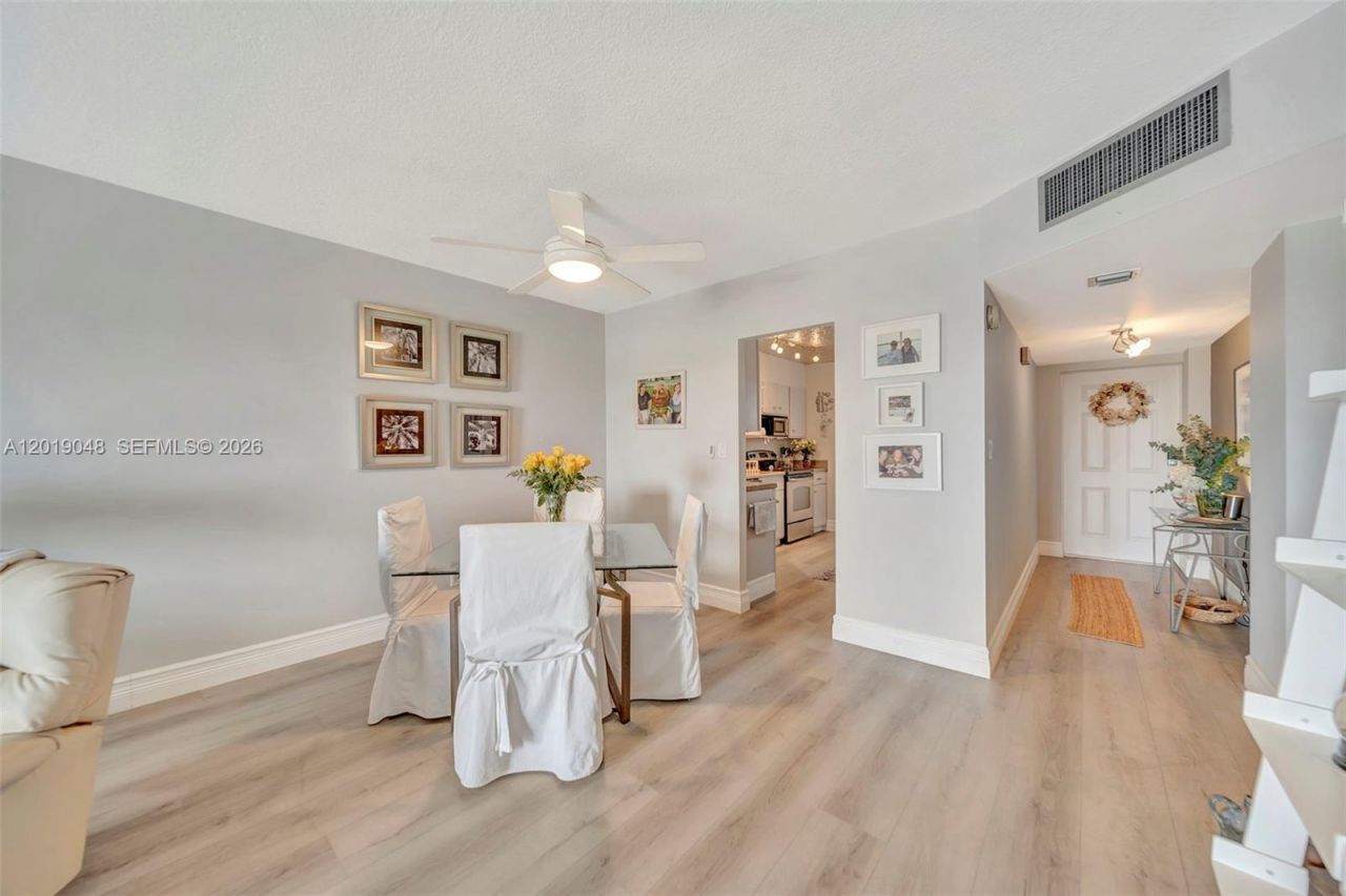 3575 Broken Woods Dr, Unit 1004, Coral Springs, FL 33065 Photo