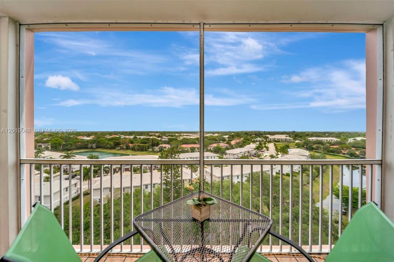 3575 Broken Woods Dr, Unit 1004, Coral Springs, FL 33065 Photo