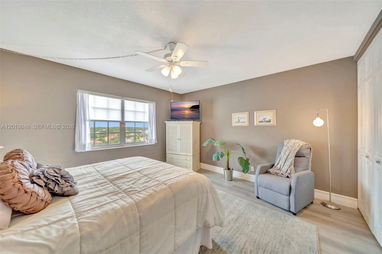 3575 Broken Woods Dr, Unit 1004, Coral Springs, FL 33065 Photo