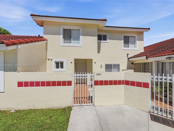 3002 San Remo Cir , Homestead, FL 33035