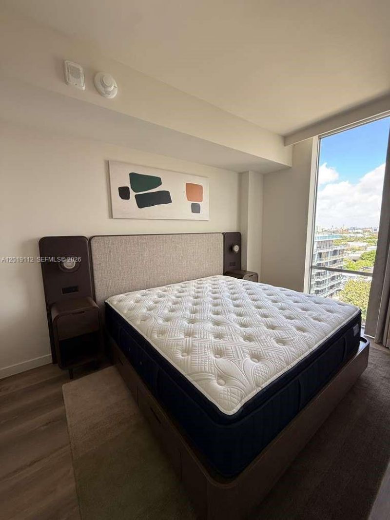 1611 SW 2nd Ave , Unit 911, Miami, FL 33129 Photo