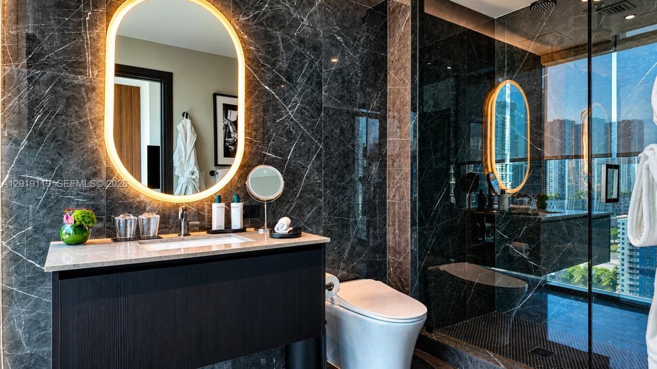 20 NE 11th St , Unit 4406, Miami, FL 33132 Photo