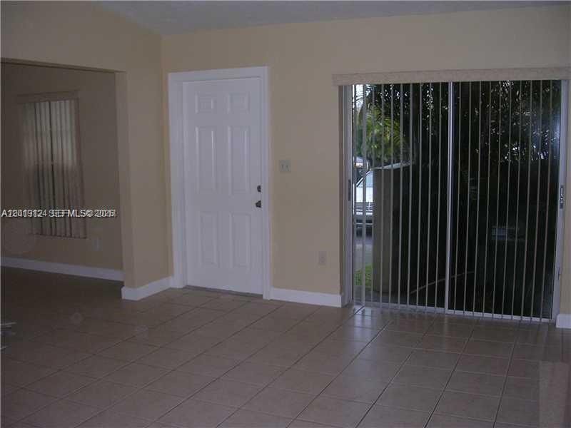 11240 SW 122nd Pl, Unit 11240, Miami, FL 33186 Photo