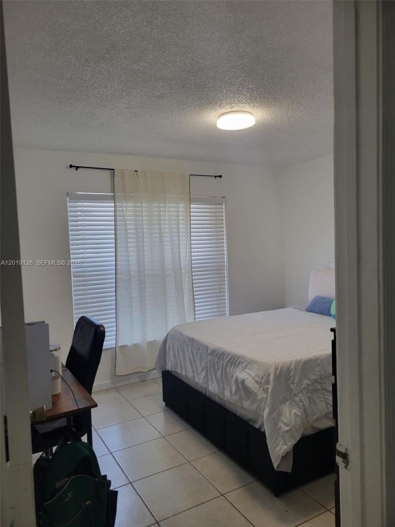 5670 NW 187th St, Miami Gardens, FL 33055 Photo