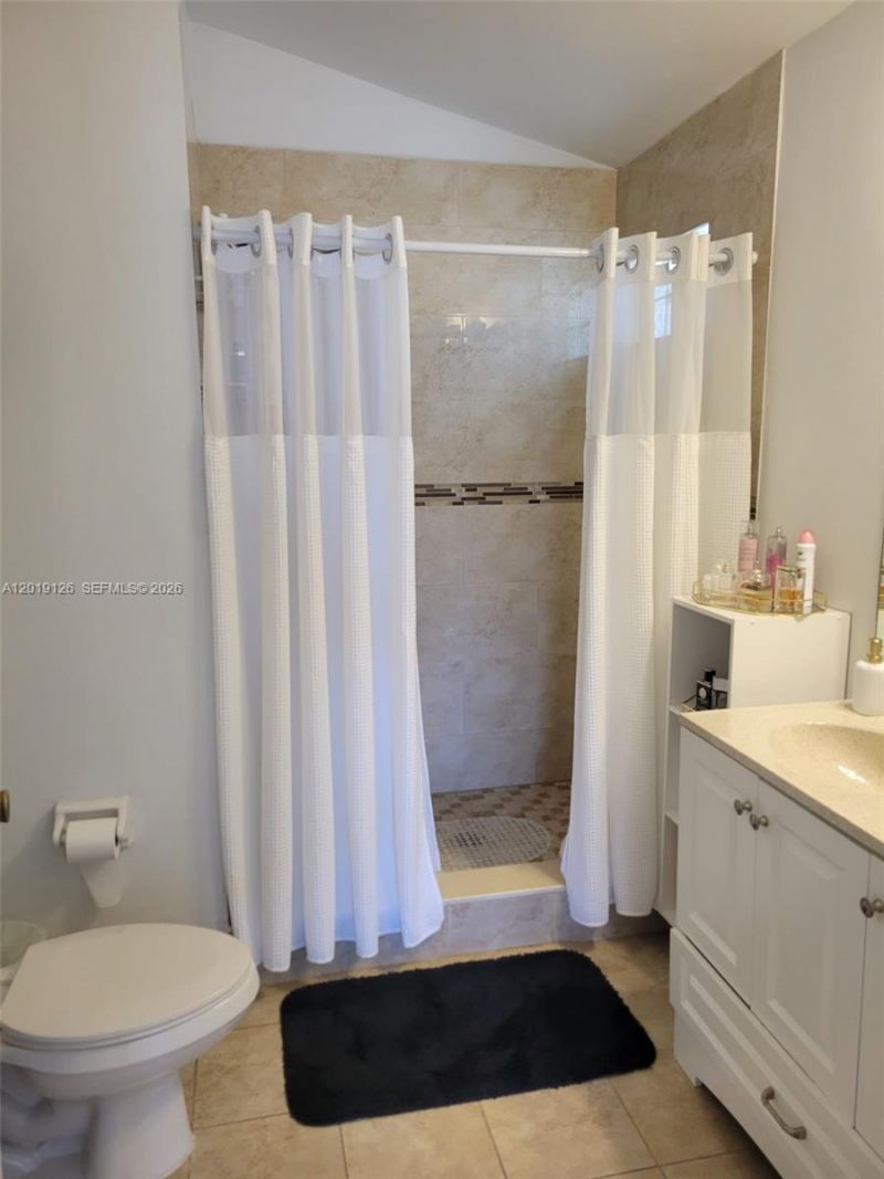 5670 NW 187th St, Miami Gardens, FL 33055 Photo
