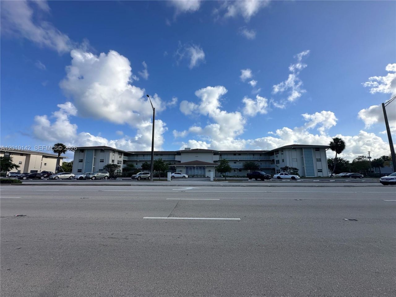 1050 E Sample Rd, Unit 208, Pompano Beach, FL 33064 Photo