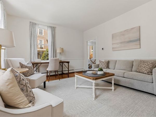 44 Washington St, Unit A, Newburyport, MA 01950