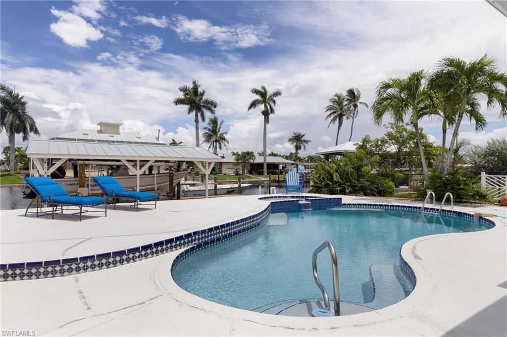 3728 Emerald Ave , Saint James City, FL 33956 Photo
