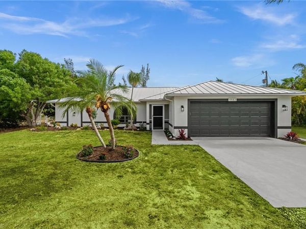 5563 Bay Point RD, BOKEELIA, FL 33922