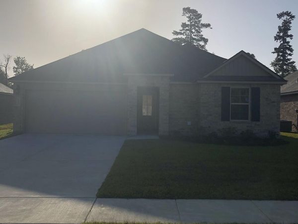13111 Fowler Dr, Denham Springs, LA 70706