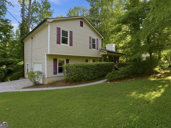 4695 Spring Gate Drive, Powder Springs, GA 30127