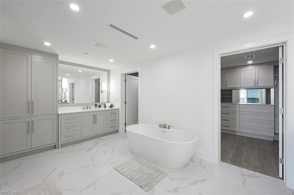 13935 Old Coast Rd , Unit 1703, Naples, FL 34110 Photo