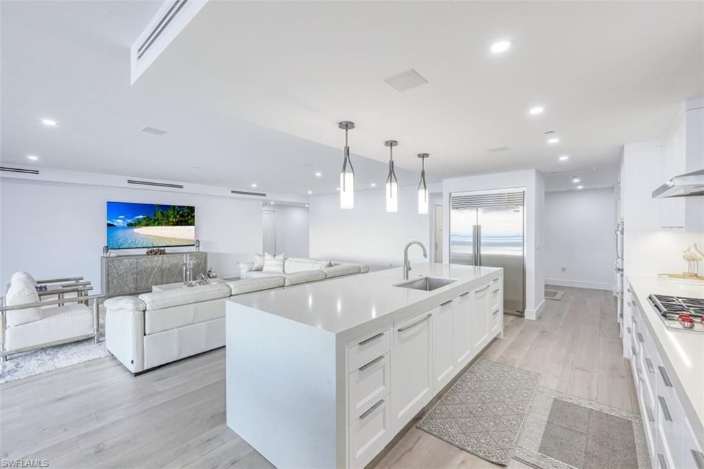 13935 Old Coast Rd , Unit 1703, Naples, FL 34110 Photo